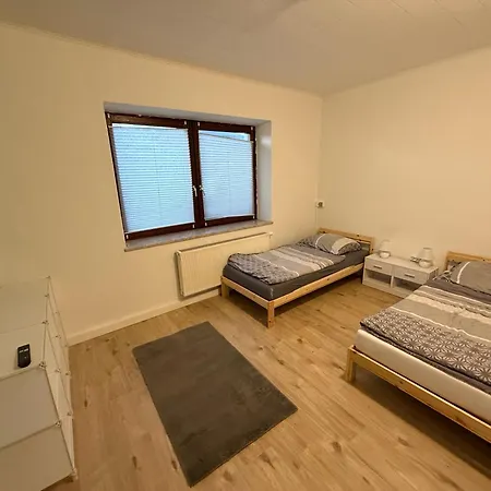 아파트 Geraeumige 2-zimmer-wohnung Plaidt